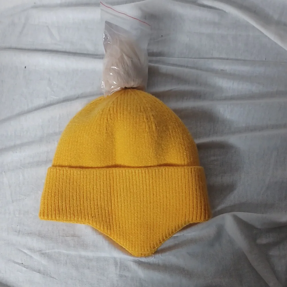 Yellow Pom‎ Pom Beanie